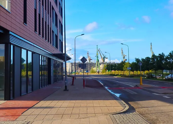 아파트 Doki Living & Foodhall Z Widokiem Na Marine Cesarska