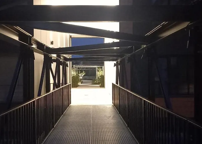 Doki Living & Foodhall Z Widokiem Na Marine Cesarska *