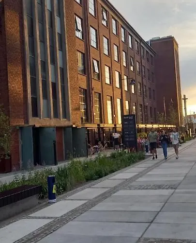 アパート Doki Living & Foodhall Z Widokiem Na Marine Cesarska *