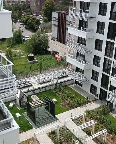 Doki Living & Foodhall Z Widokiem Na Marine Cesarska 그단스크