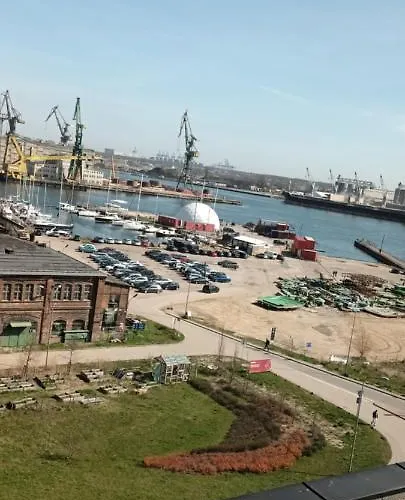아파트 Doki Living & Foodhall Z Widokiem Na Marine Cesarska 그단스크