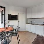 Doki Living & Foodhall Z Widokiem Na Marine Cesarska 아파트 그단스크